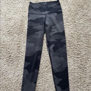 aerie camo leggings